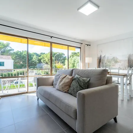 Apartament Ponent 4 *